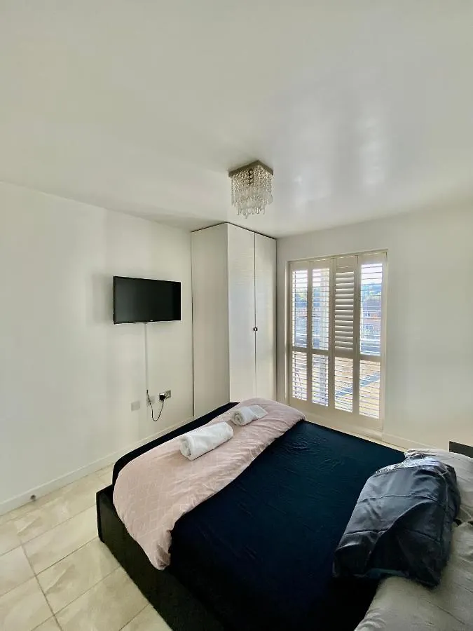 Charmingly Cozy 2 Beds Apartment Belvedere